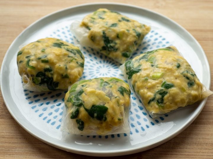 Crispy Rice Paper Egg Wraps The Nessy Kitchen