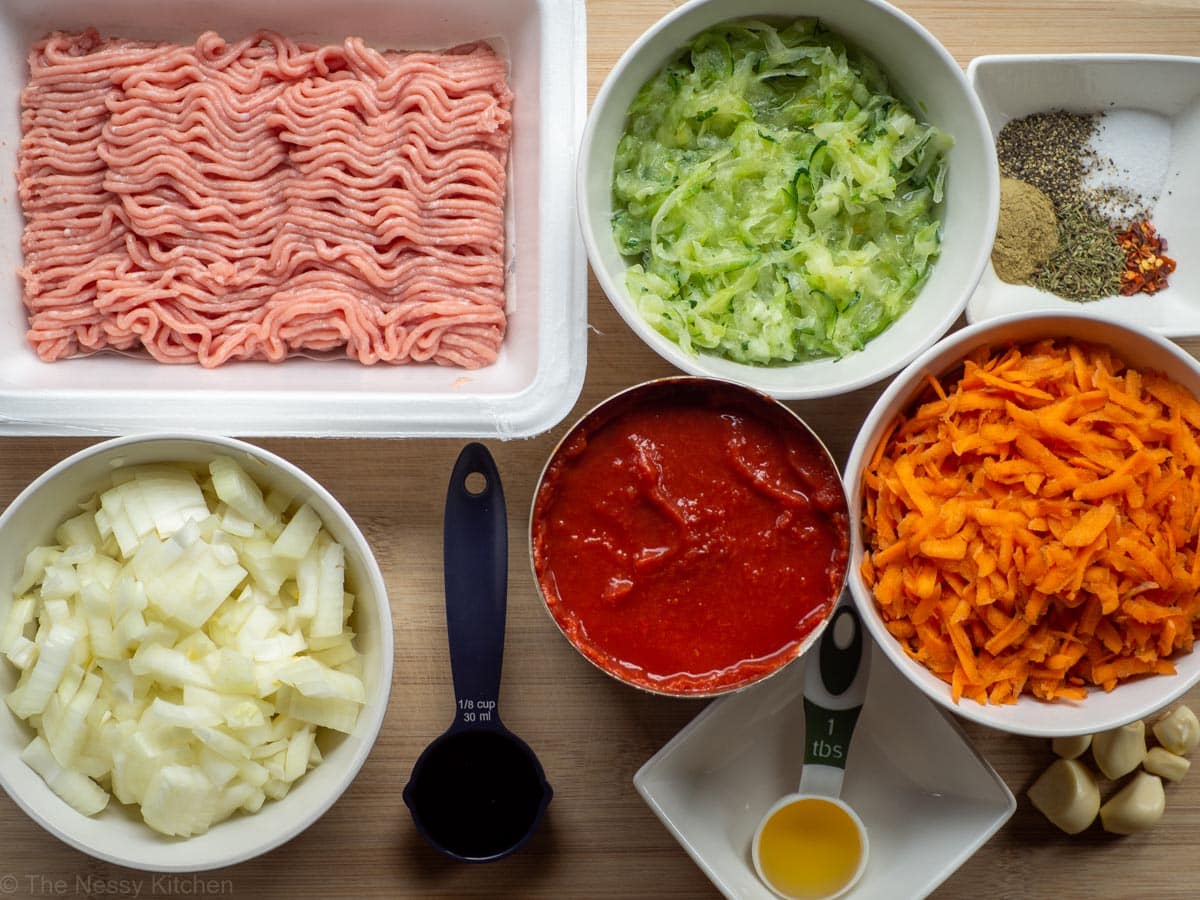 Ingredients for turkey spaghetti sauce.