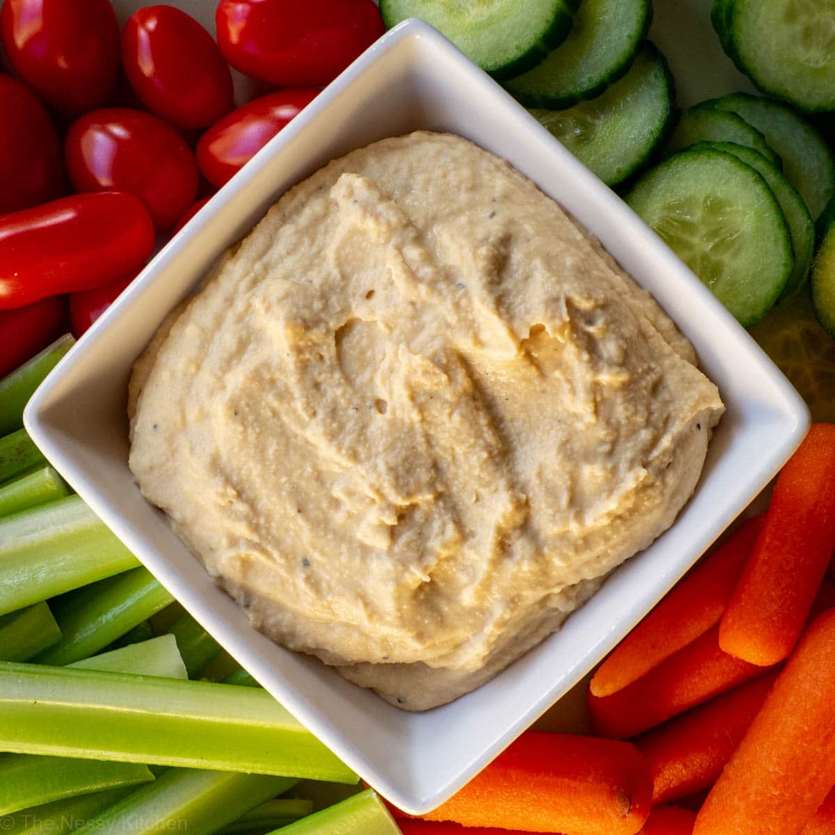 hummus-without-garlic-the-nessy-kitchen