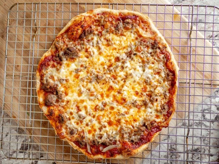 Ground Beef and Onion Pizza The Nessy Kitchen