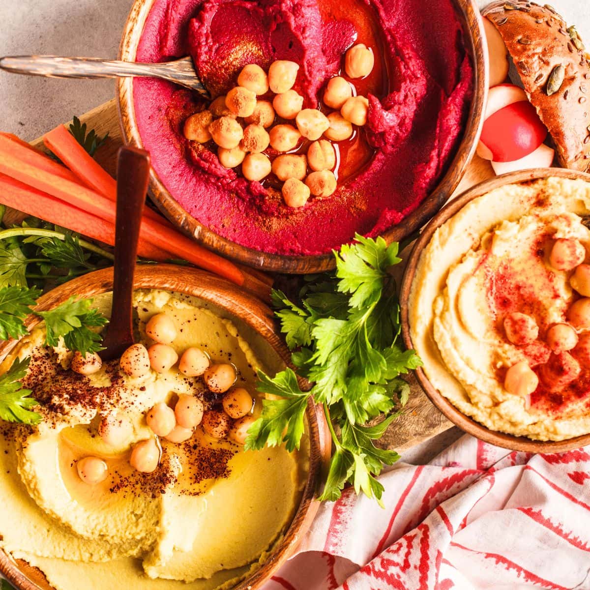 ways-to-eat-hummus-what-to-dip-sides-and-more-the-nessy-kitchen